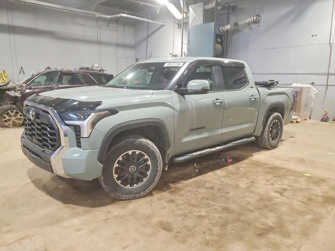 2024 TOYOTA TUNDRA