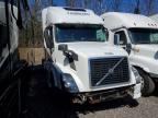 2015 VOLVO VNL