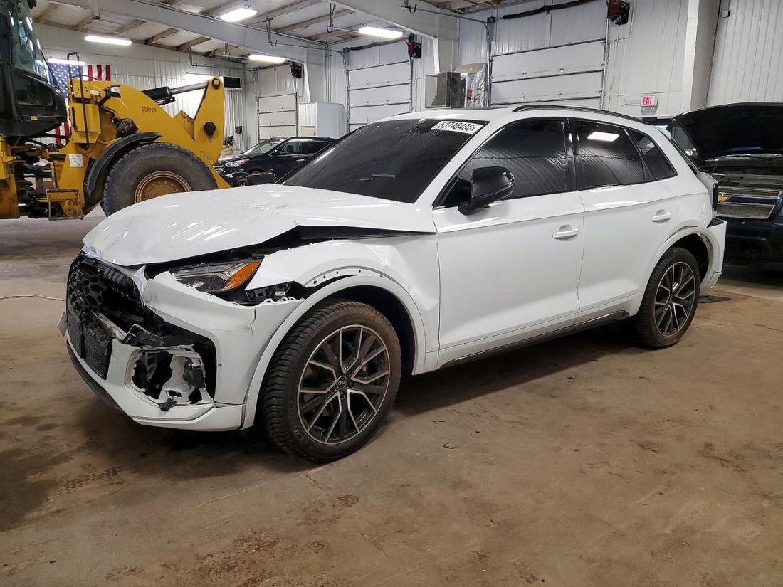 2022 AUDI SQ5