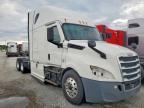 2022 FREIGHTLINER CASCADIA 126