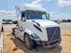 2023 VOLVO VN