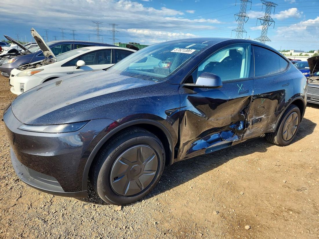 2026 TESLA MODEL Y
