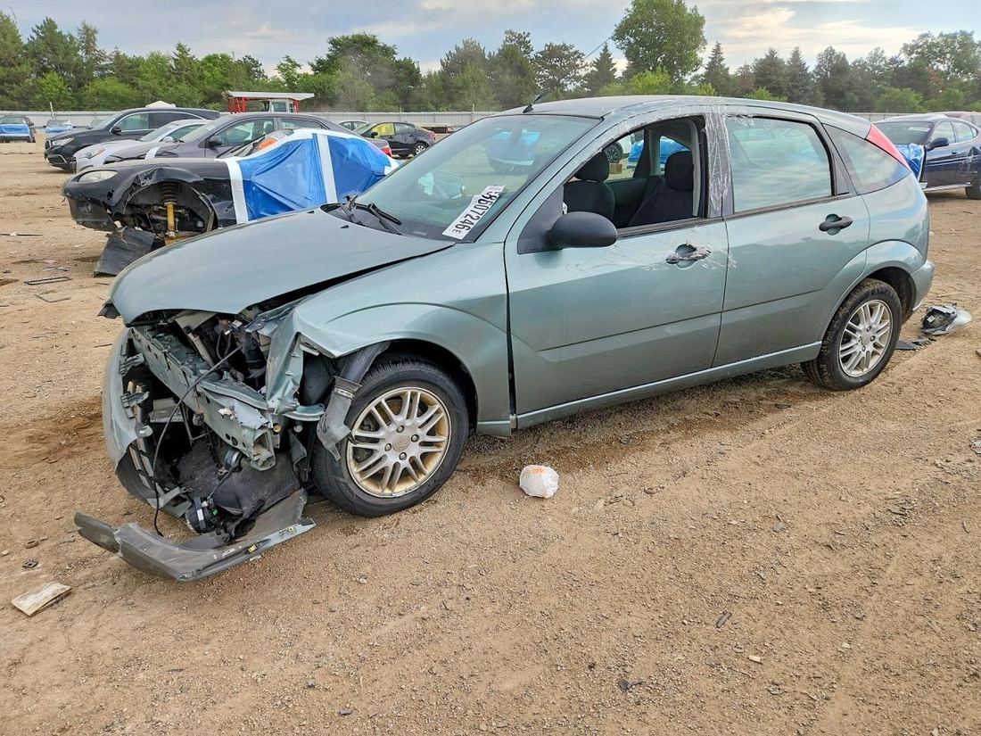 2005 FORD FOCUS