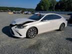 2019 LEXUS ES