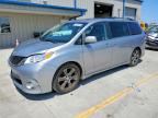 2013 TOYOTA SIENNA