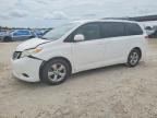 2011 TOYOTA SIENNA