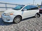 2009 TOYOTA SIENNA