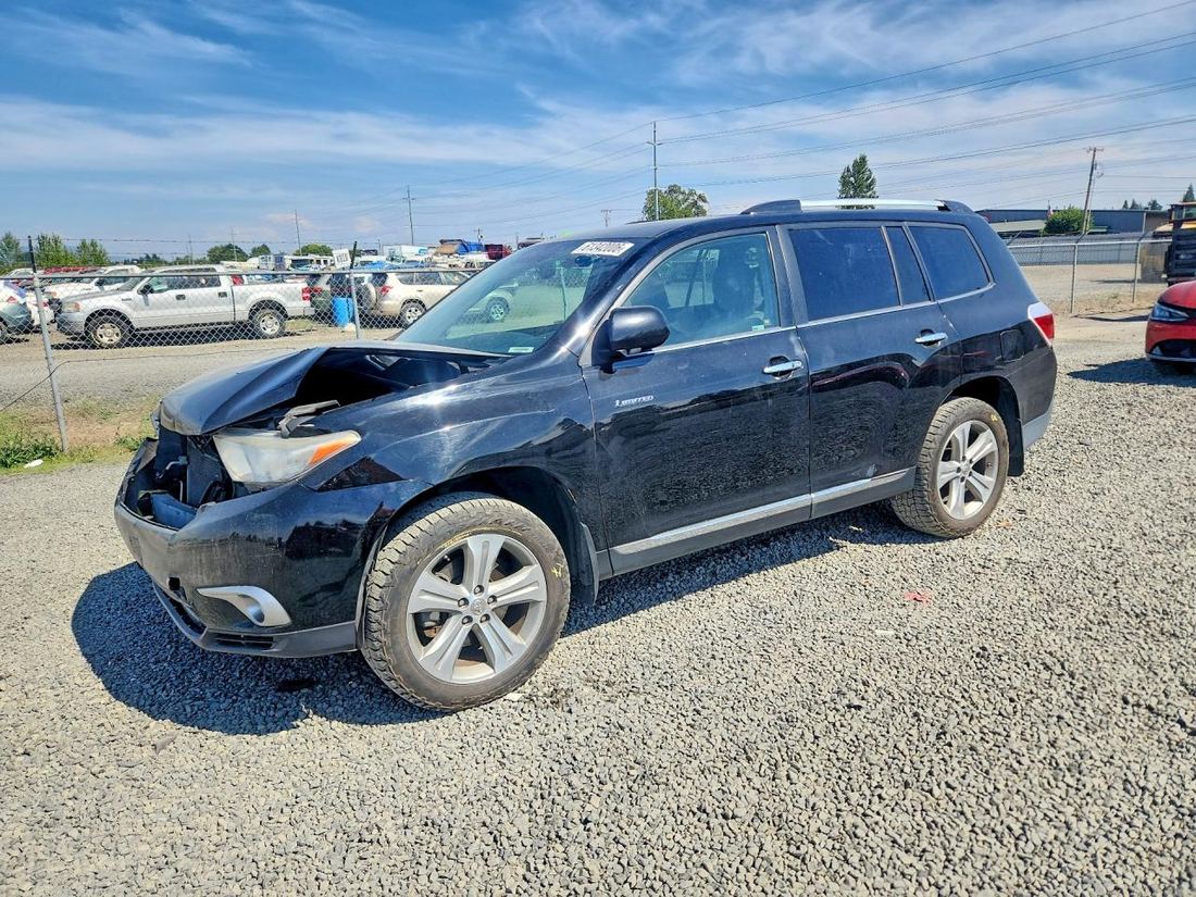 2013 TOYOTA HIGHLANDER