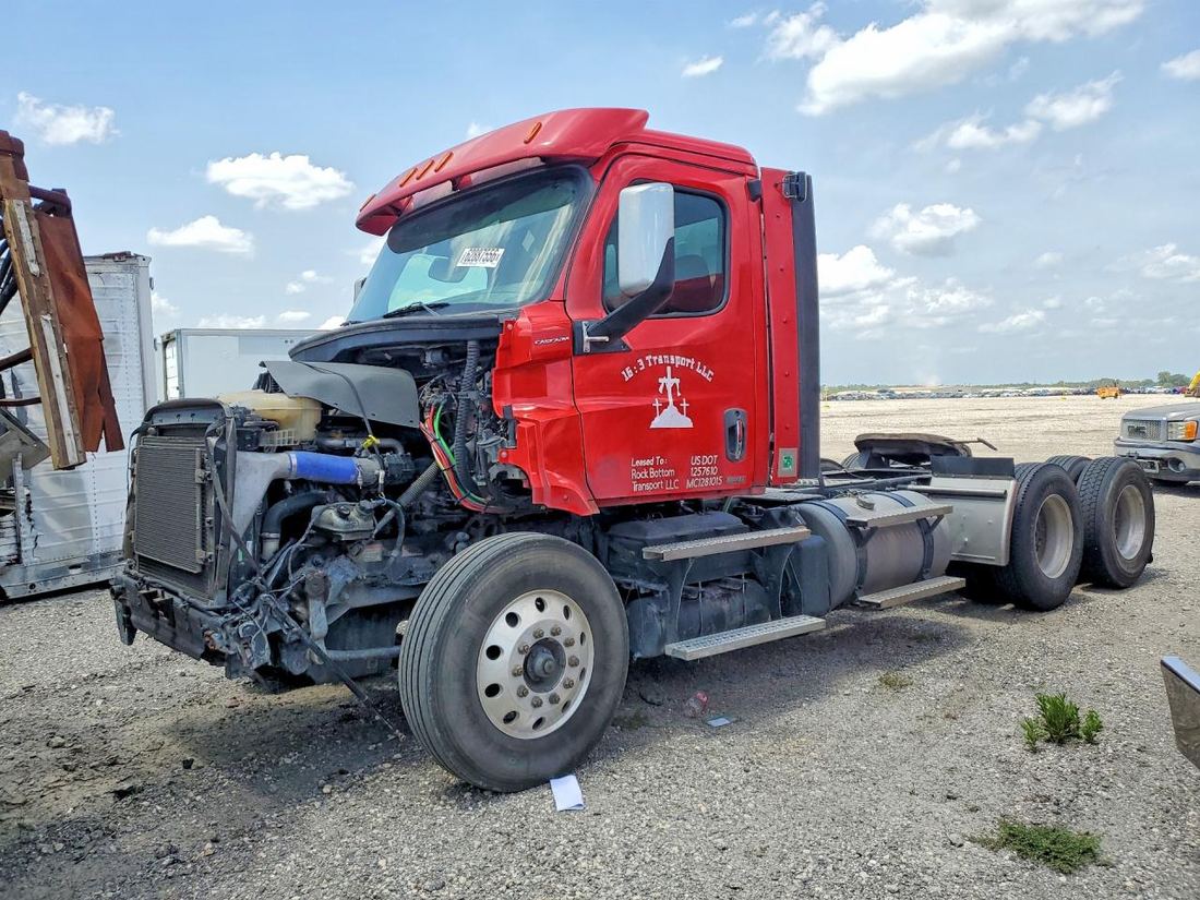 2020 FREIGHTLINER CASCADIA 116