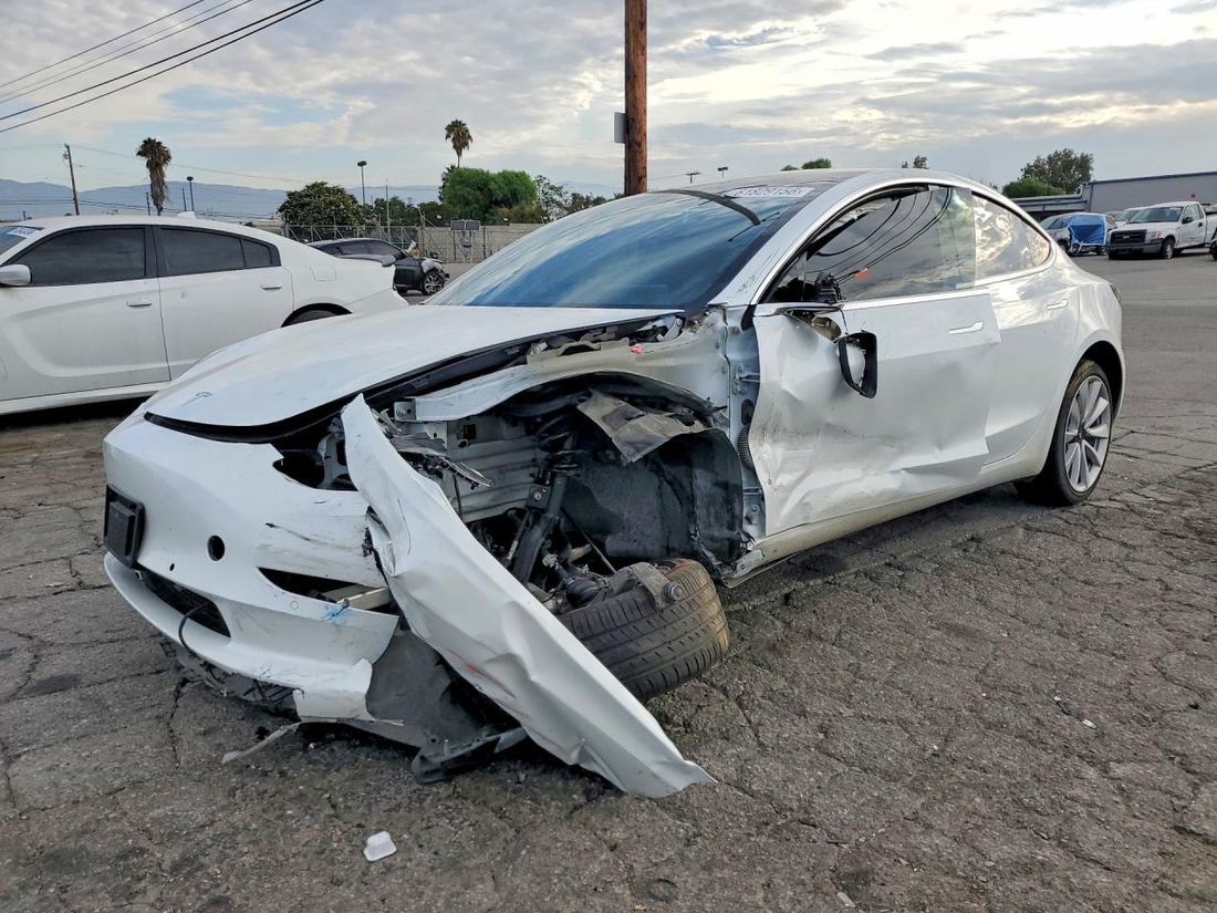 2020 TESLA MODEL 3