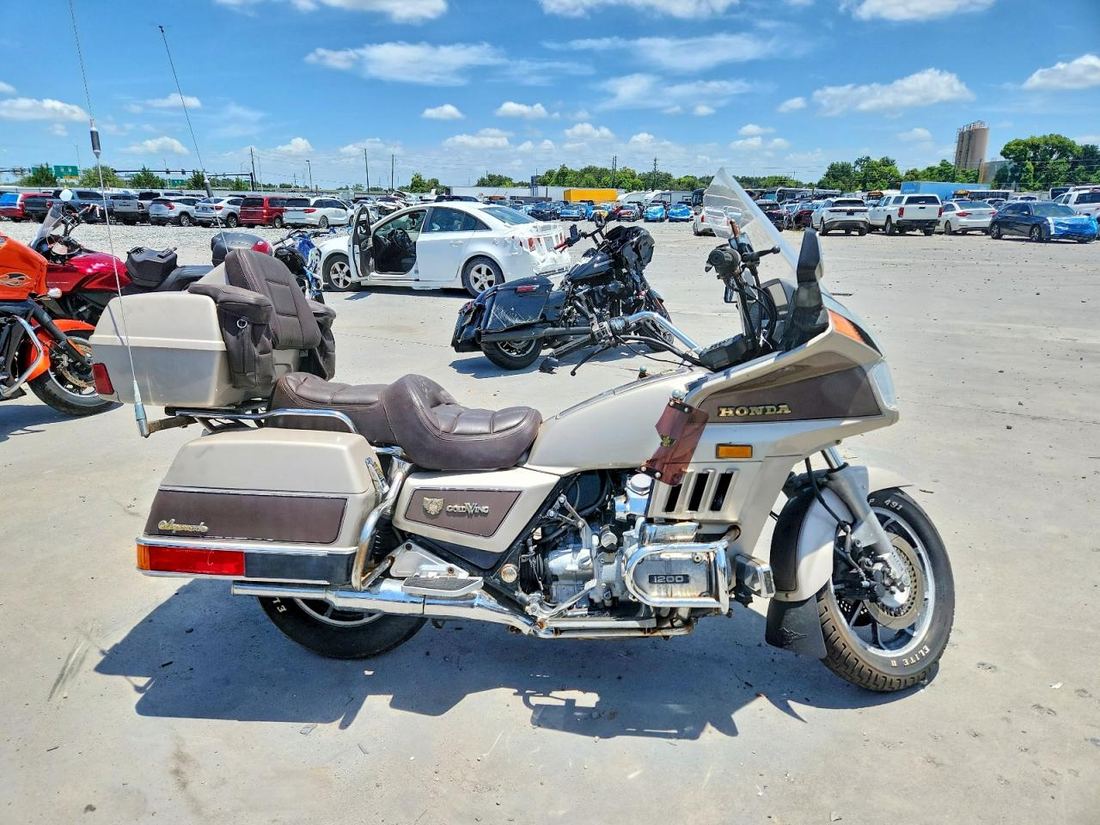 1985 HONDA GL1200