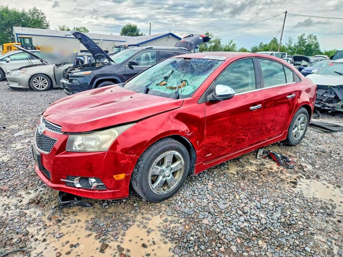 2011 CHEVROLET CRUZE