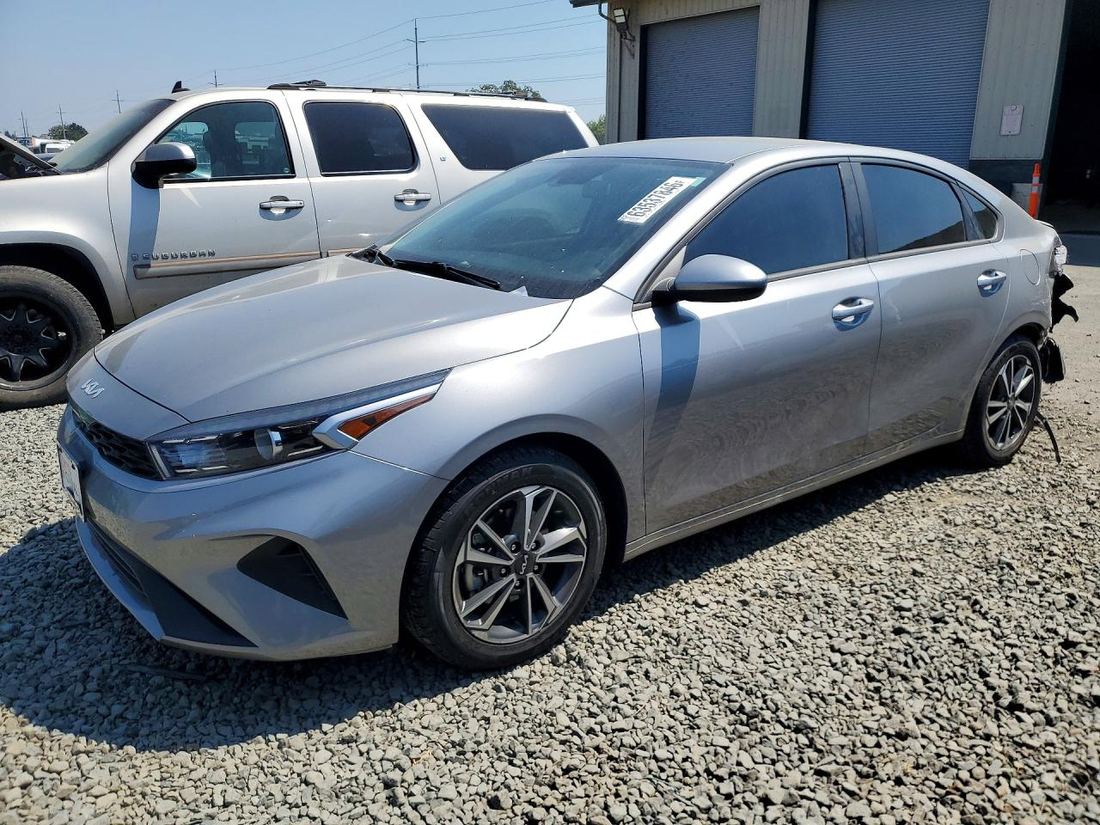 2023 KIA FORTE