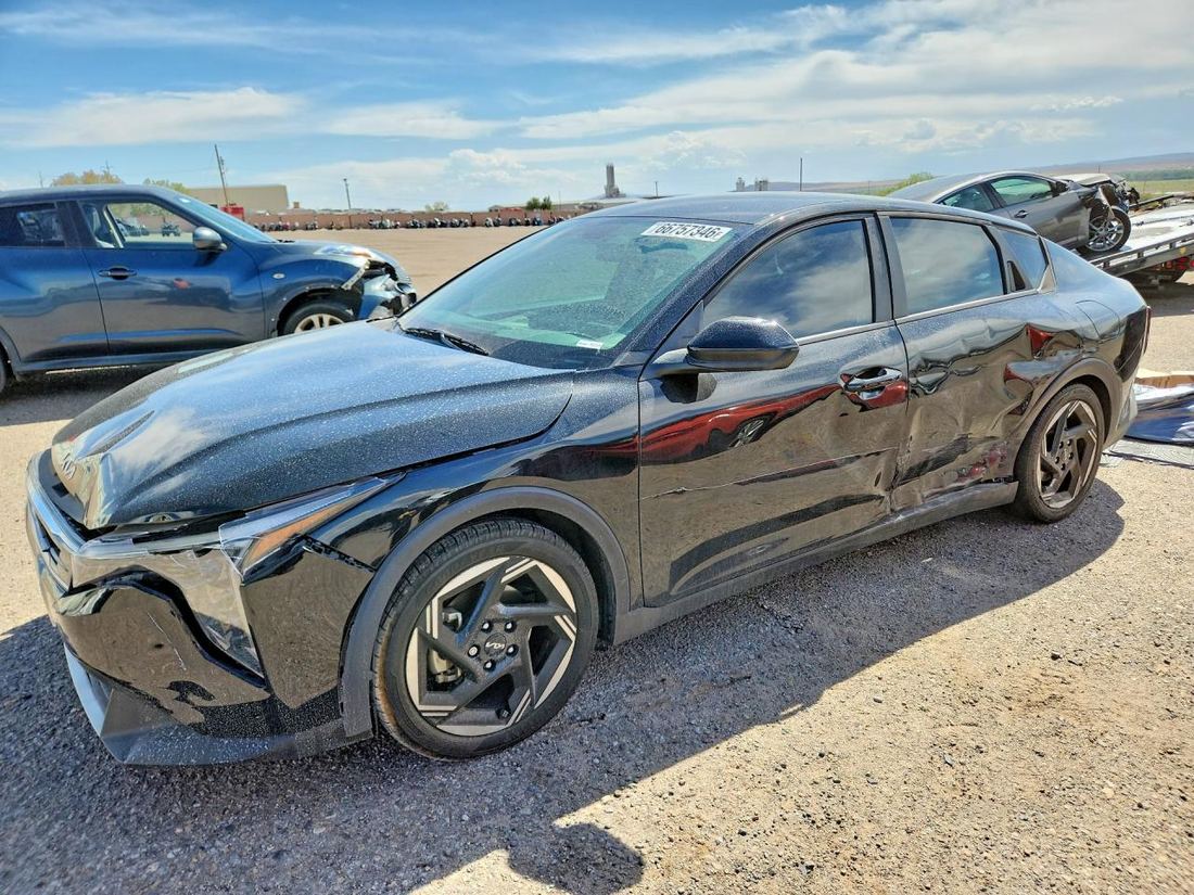 2025 KIA K4
