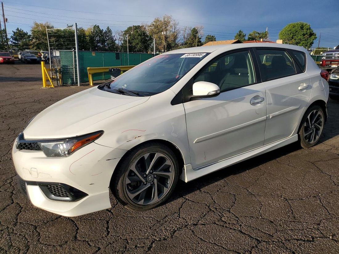2018 TOYOTA COROLLA IM