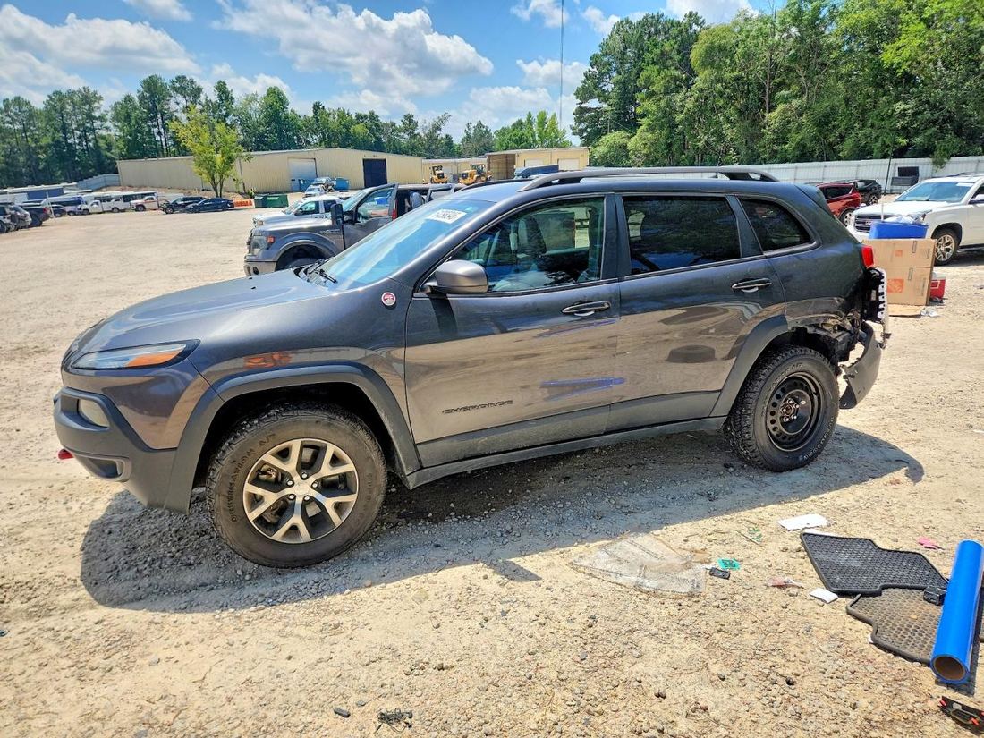 2016 JEEP CHEROKEE