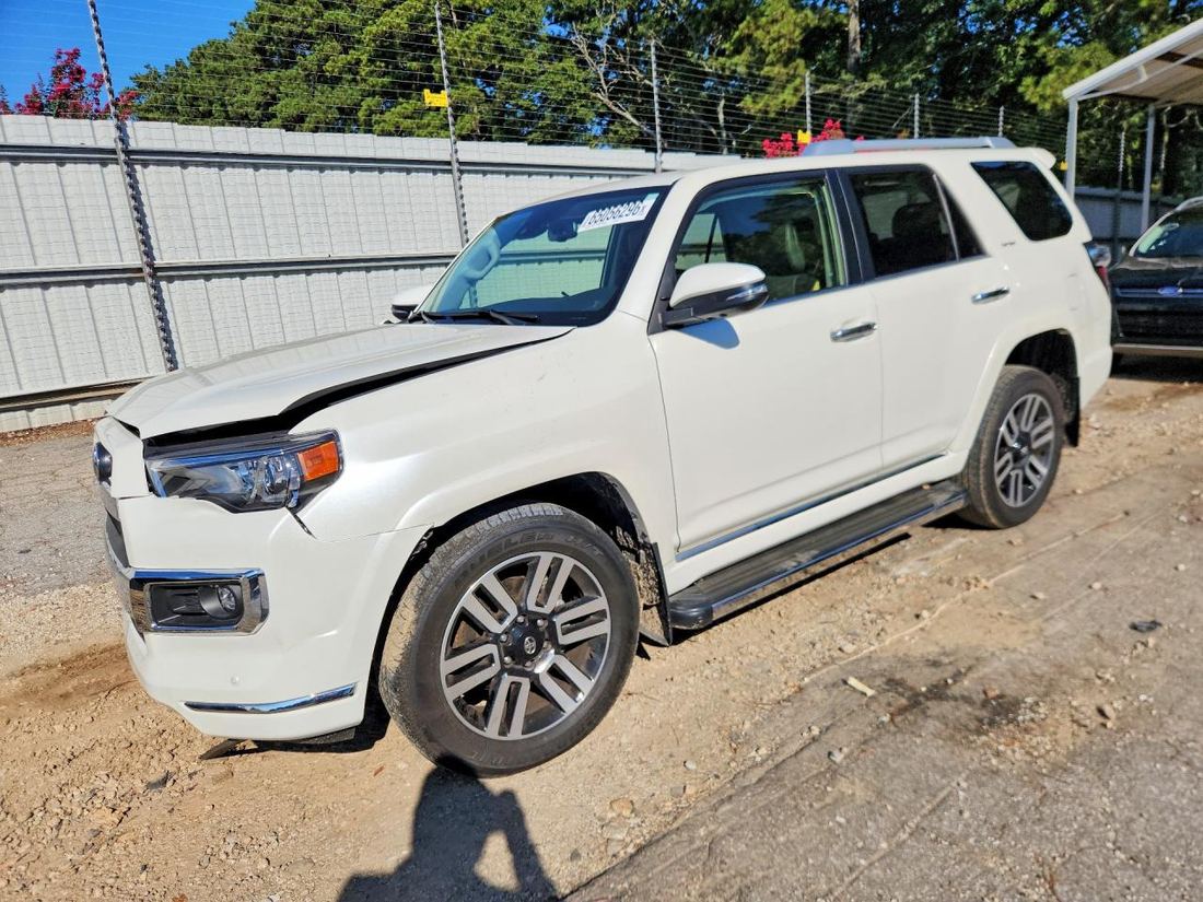 2023 TOYOTA 4RUNNER