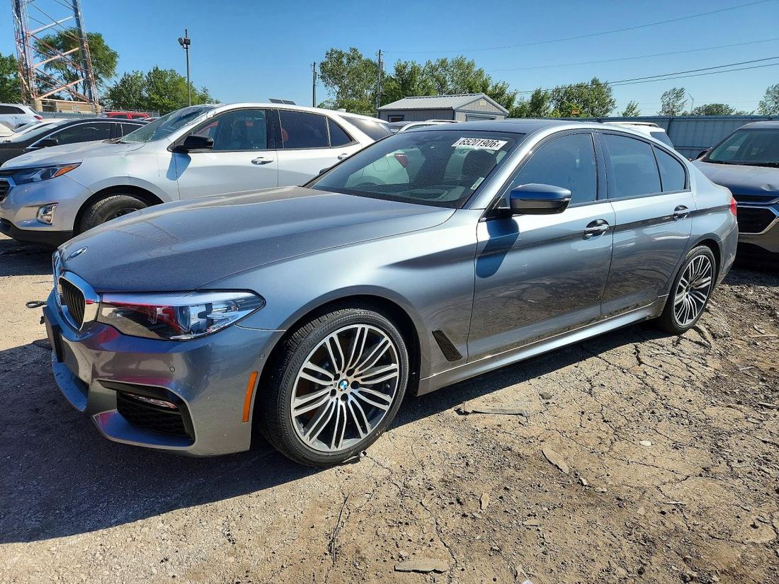 2018 BMW 530