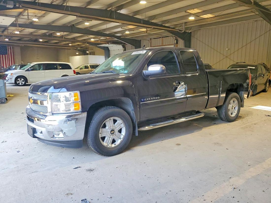 2013 CHEVROLET SILVERADO