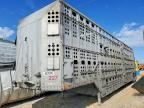 2005 MERRITT EQUIPMENT LIVESTOCK