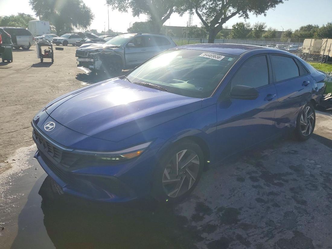2025 HYUNDAI ELANTRA