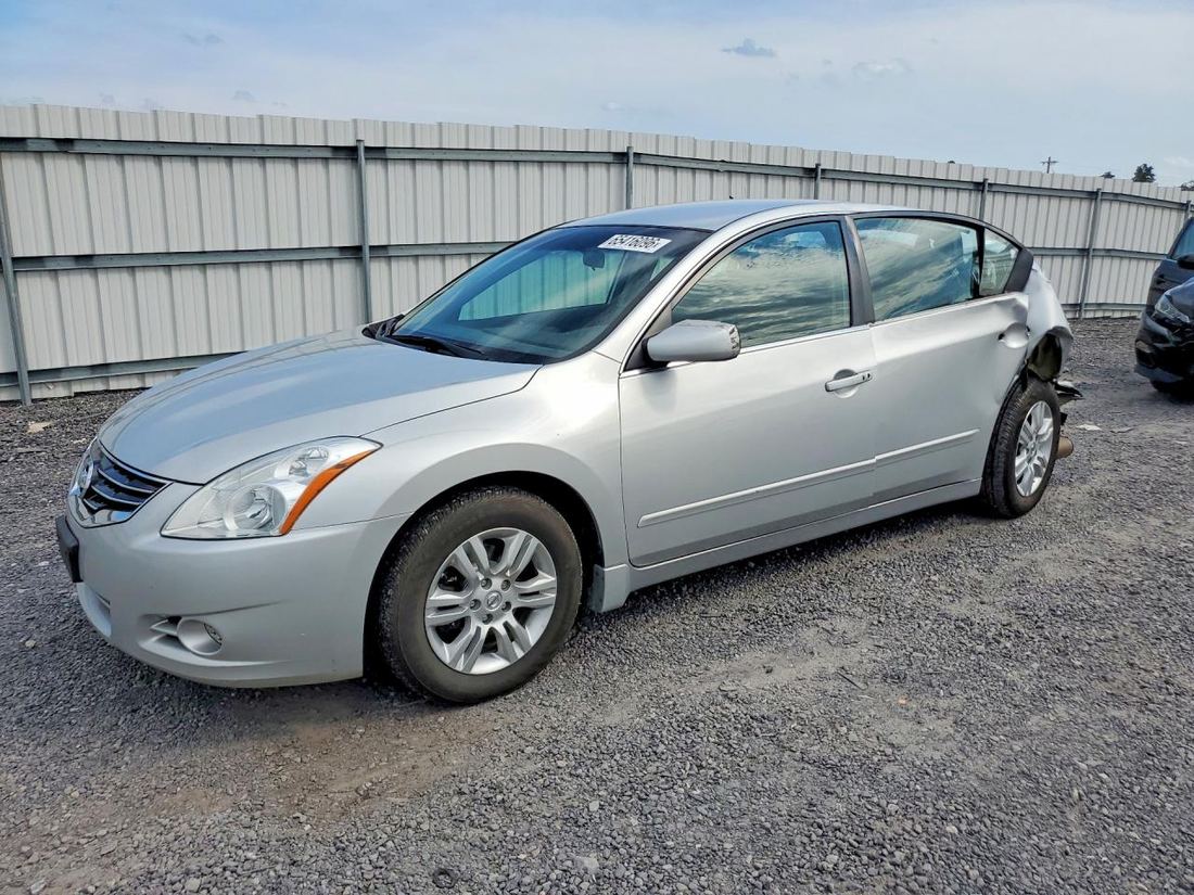 2010 NISSAN ALTIMA