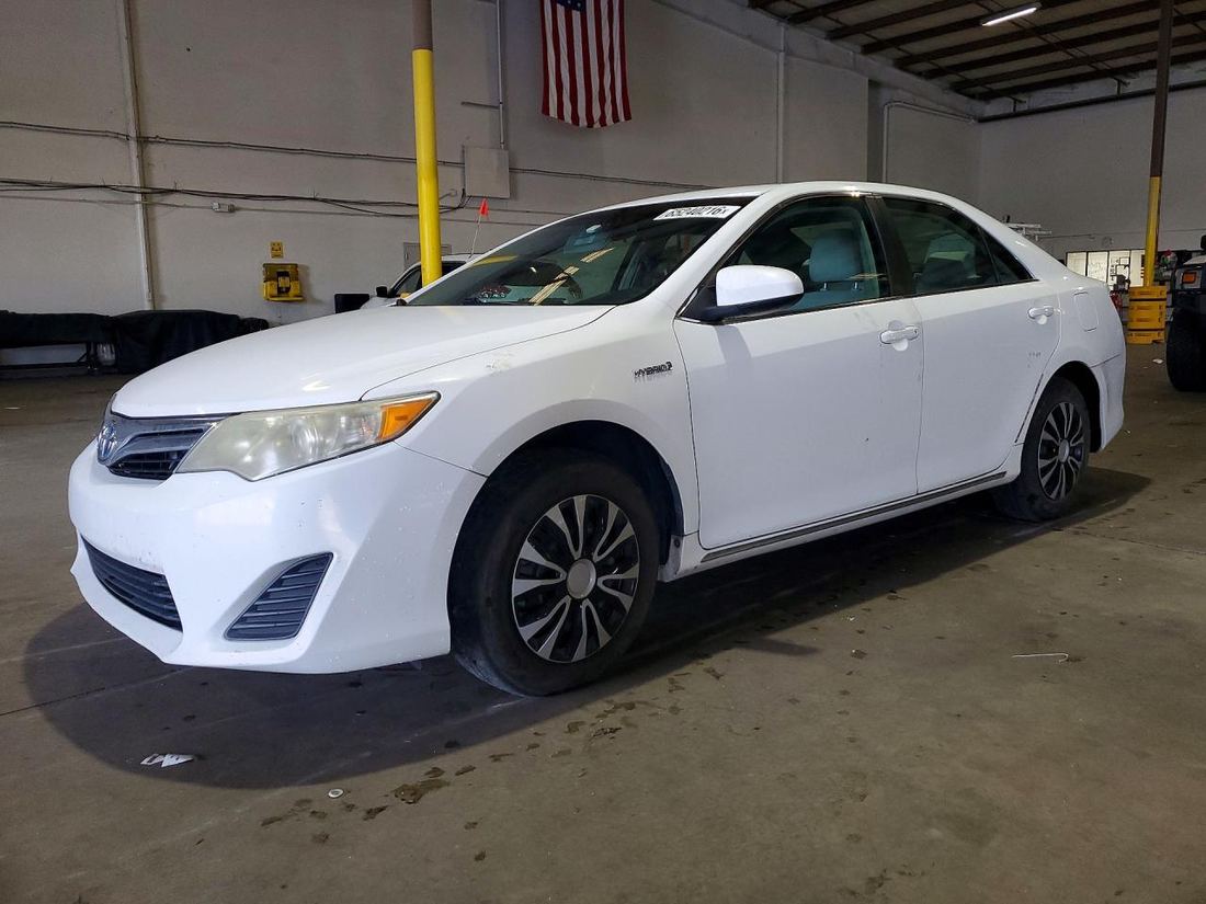 2013 TOYOTA CAMRY HYBRID