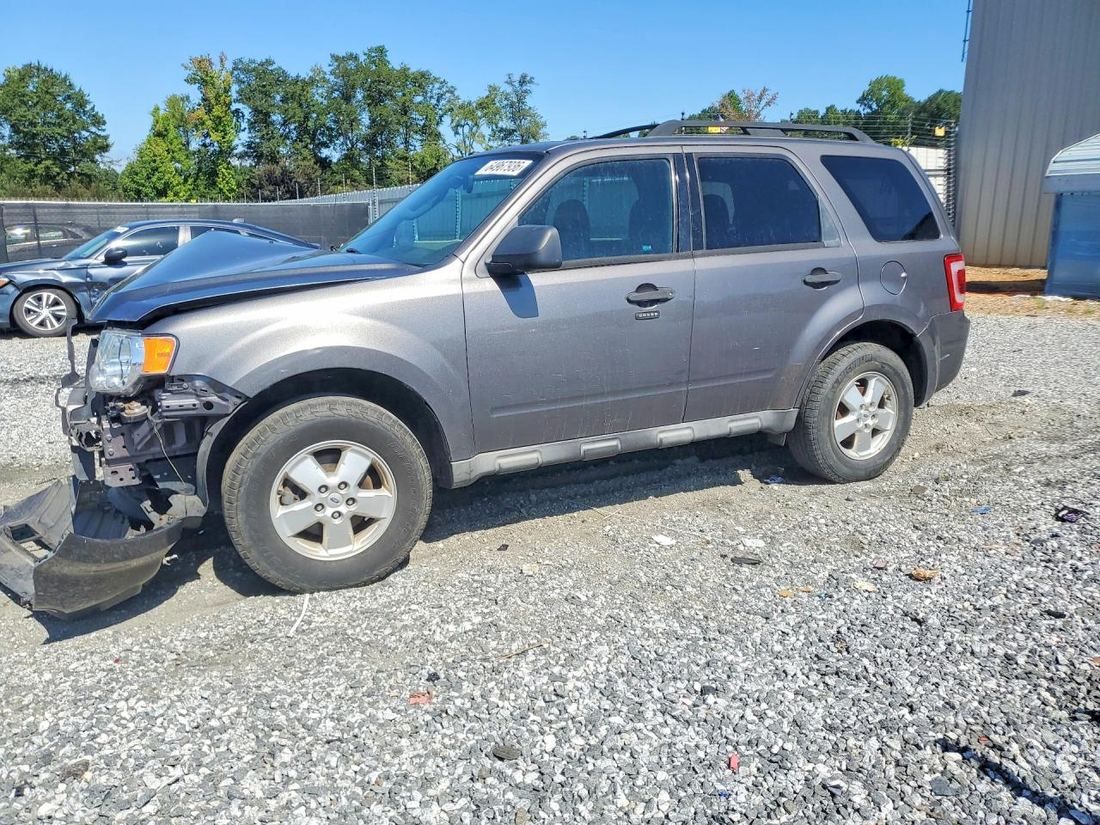 2010 FORD ESCAPE