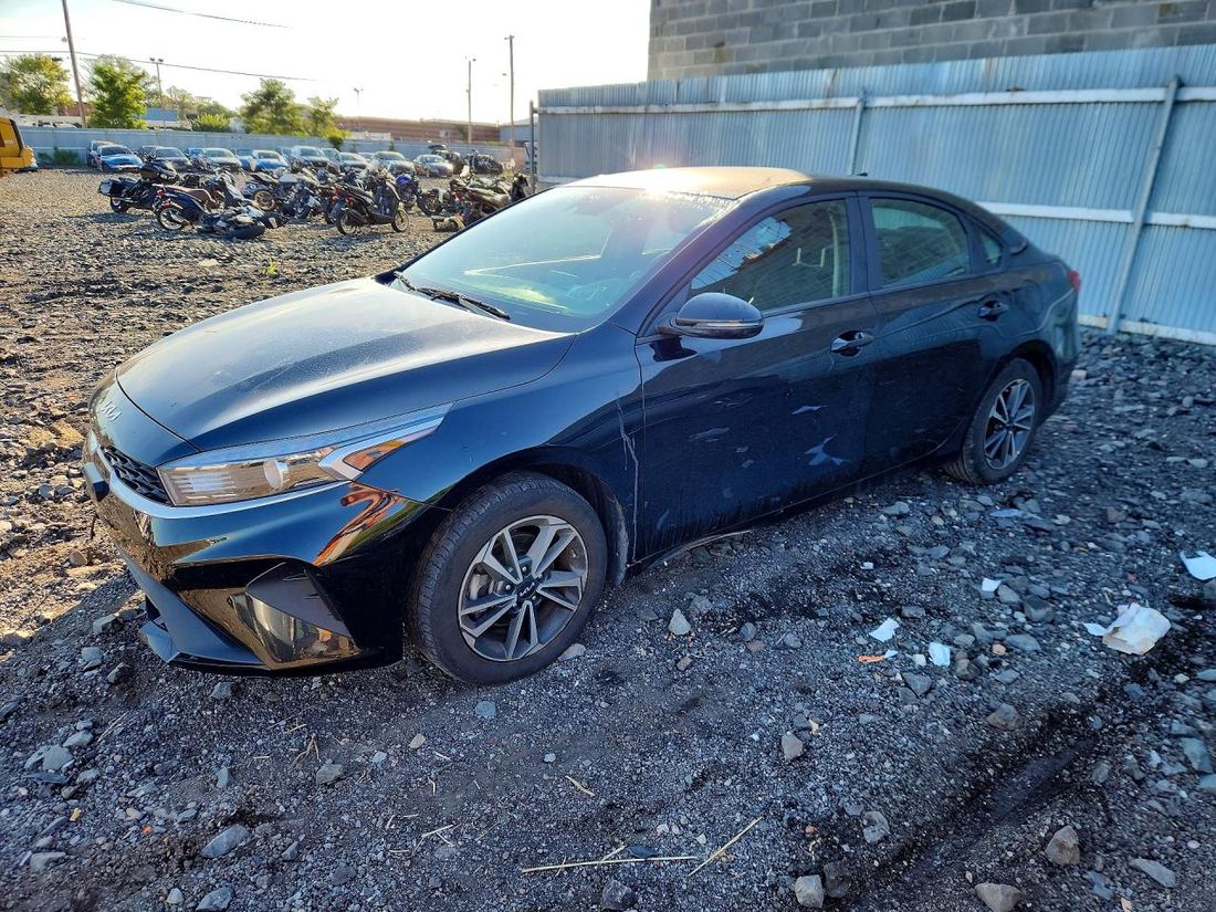 2023 KIA FORTE