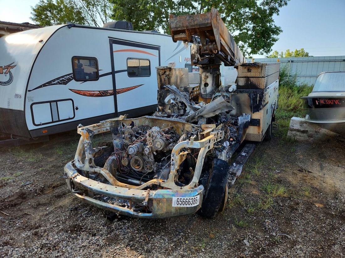 2020 FORD F550
