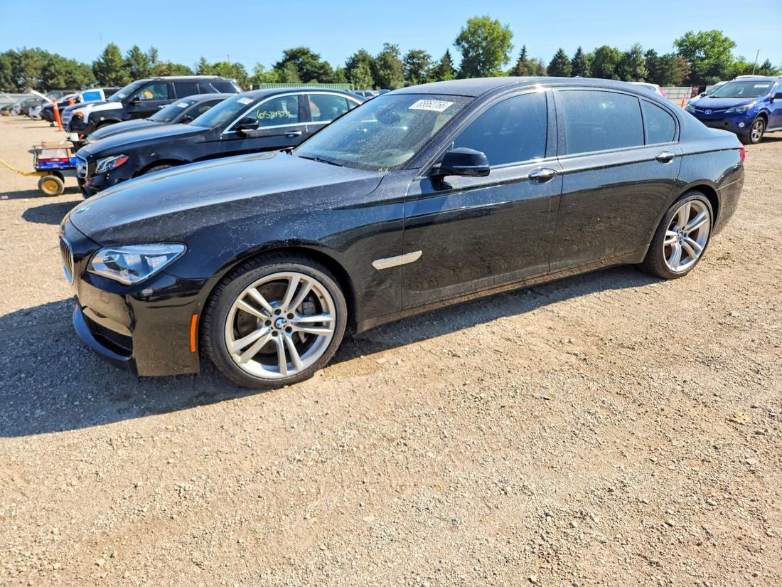 2013 BMW 750