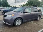 2013 TOYOTA SIENNA