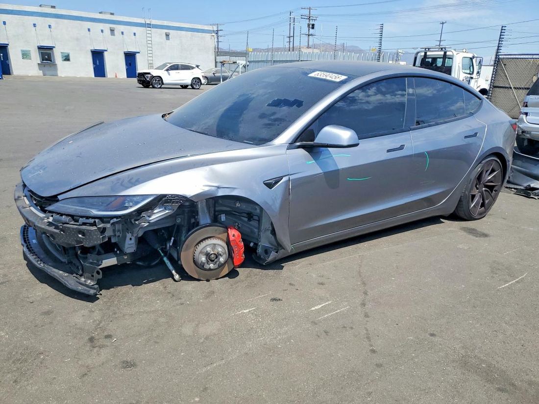 2024 TESLA MODEL 3