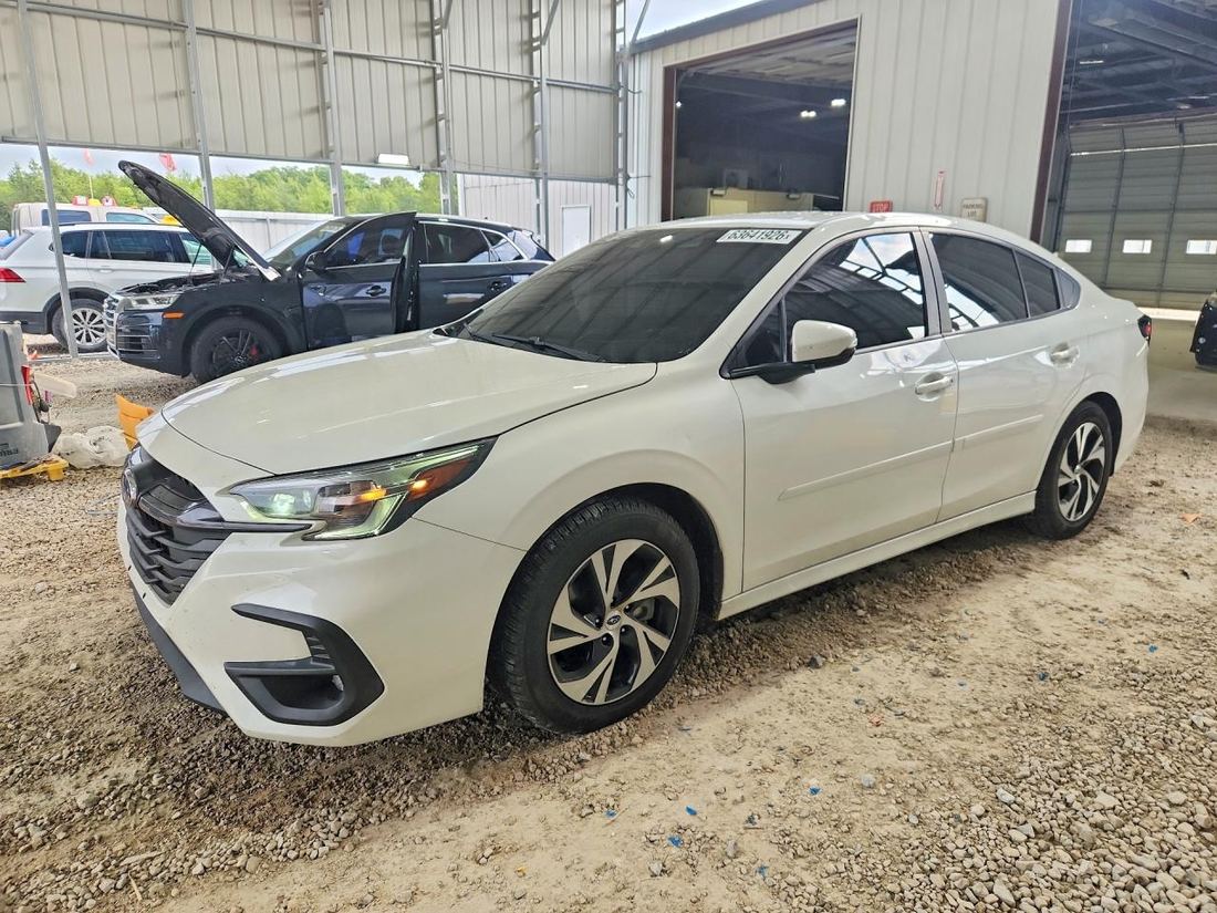 2023 SUBARU LEGACY