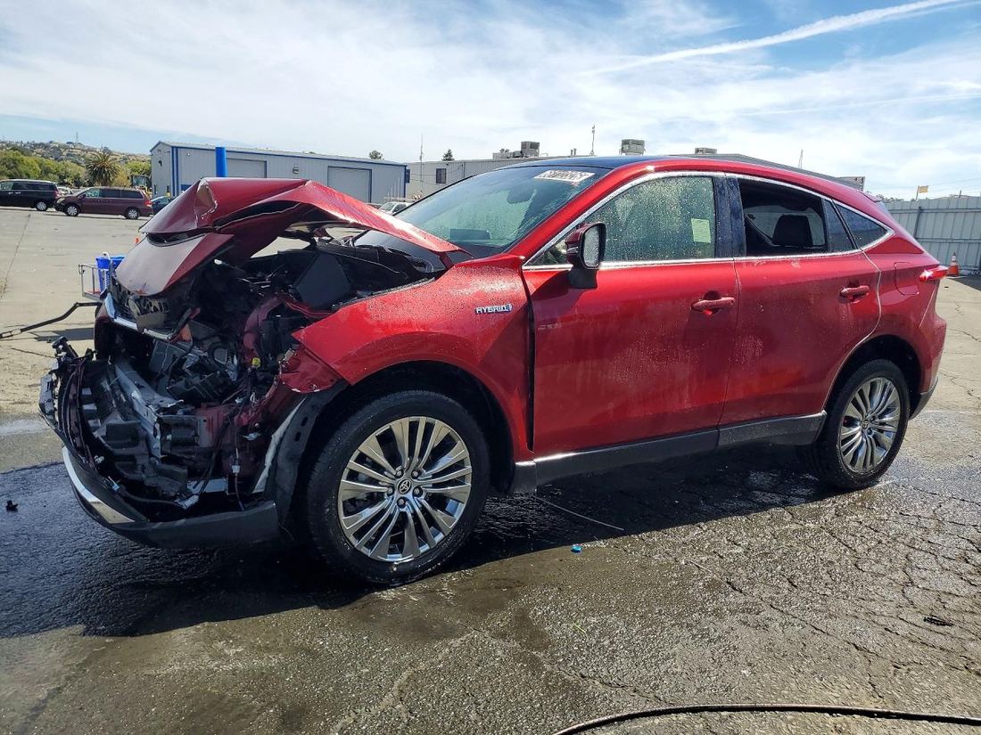 2021 TOYOTA VENZA