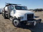 2005 FORD F750