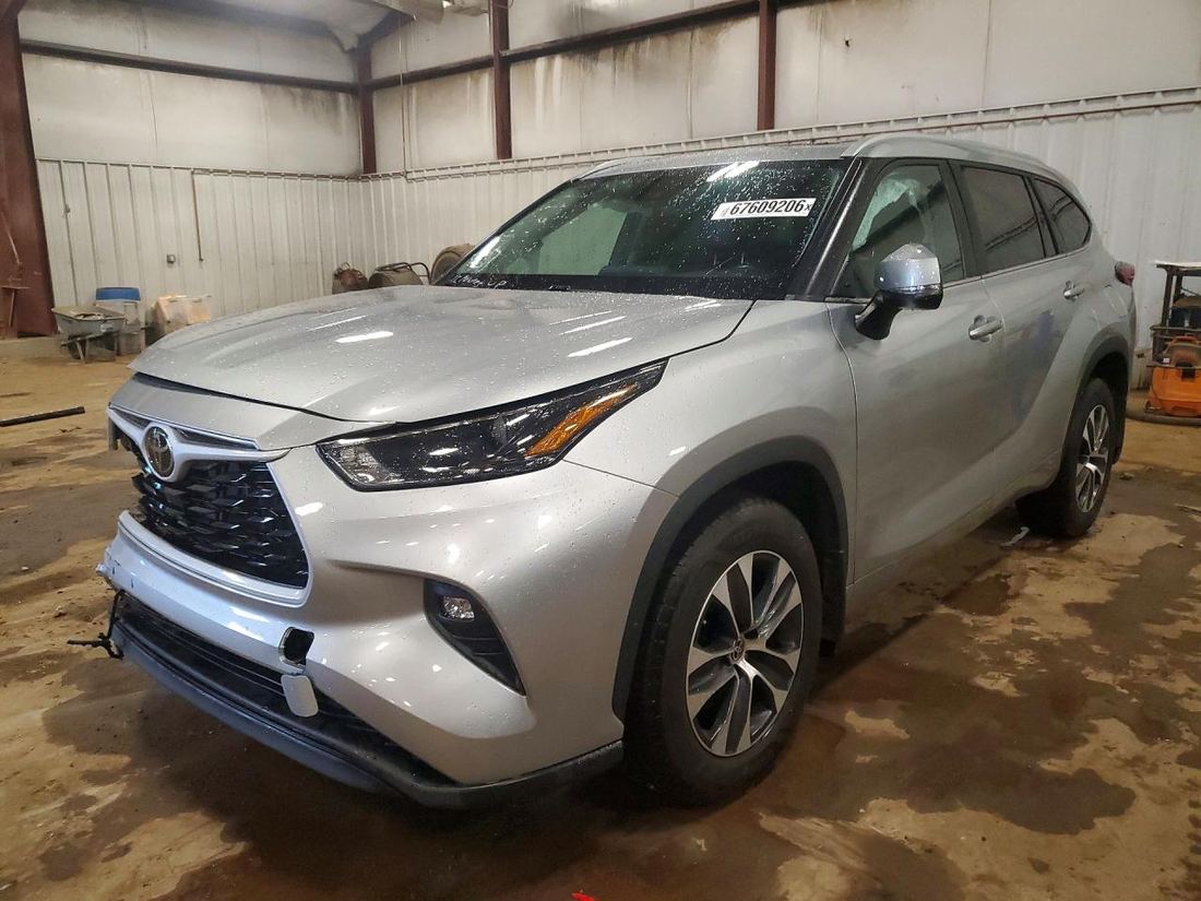 2023 TOYOTA HIGHLANDER
