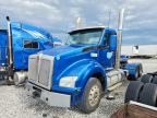 2016 KENWORTH T880