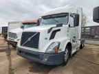 2016 VOLVO VN