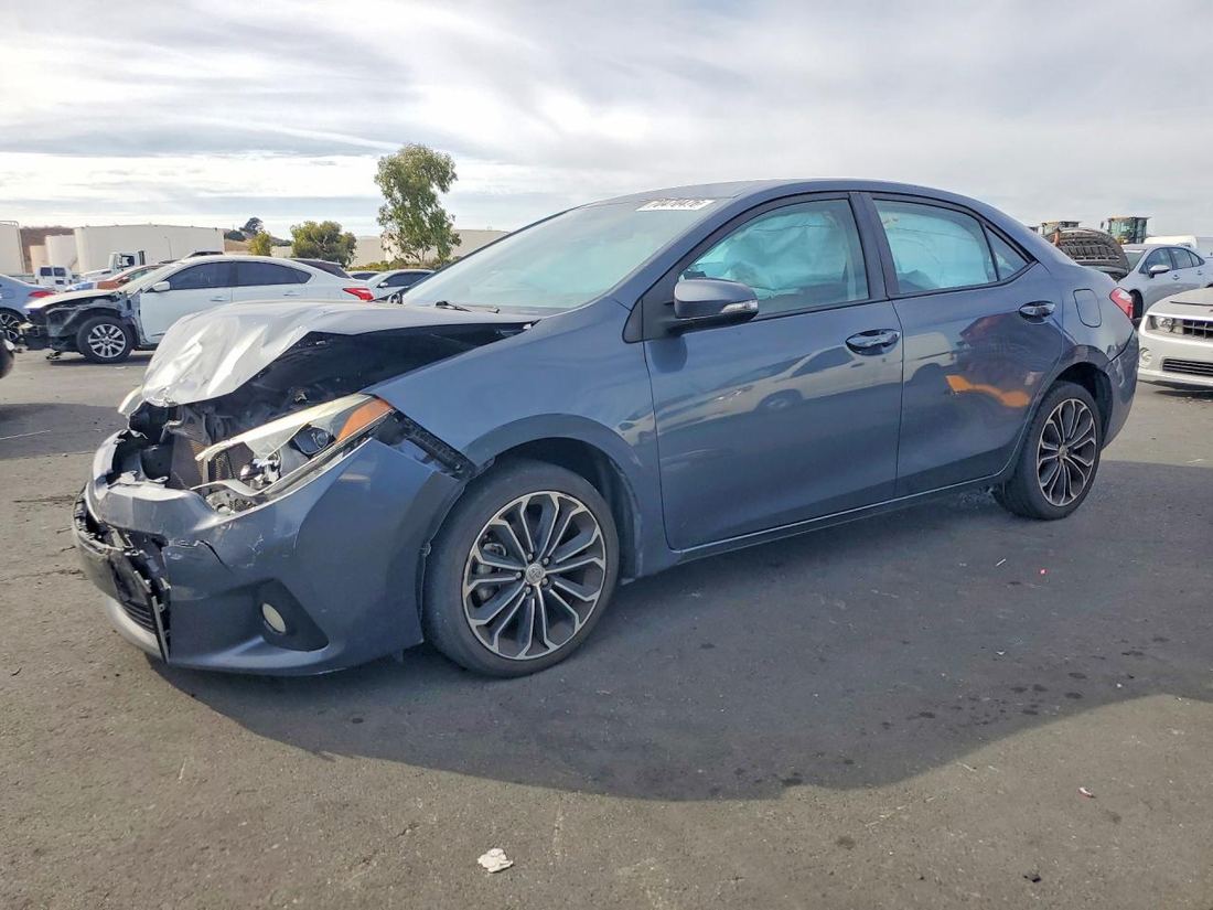 2016 TOYOTA COROLLA