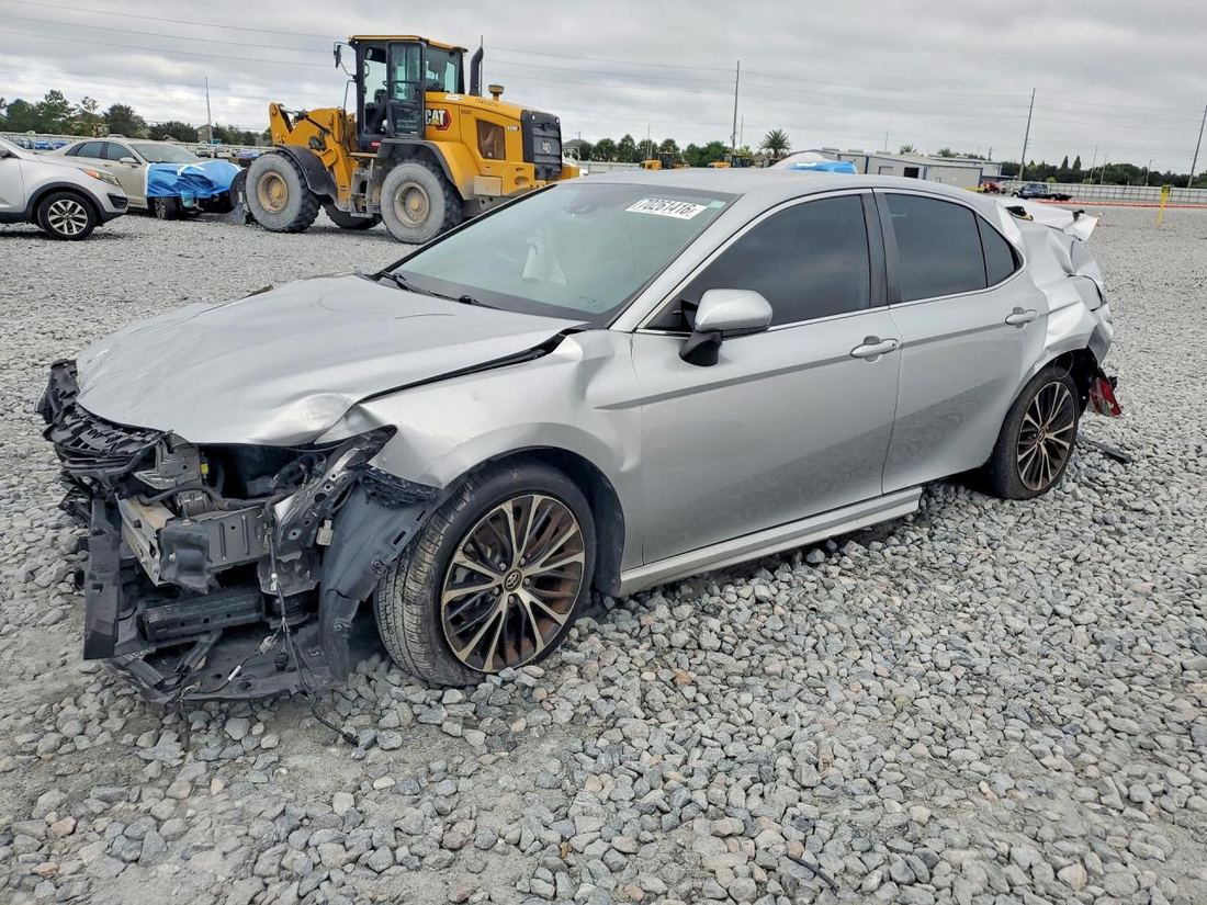 2019 TOYOTA CAMRY
