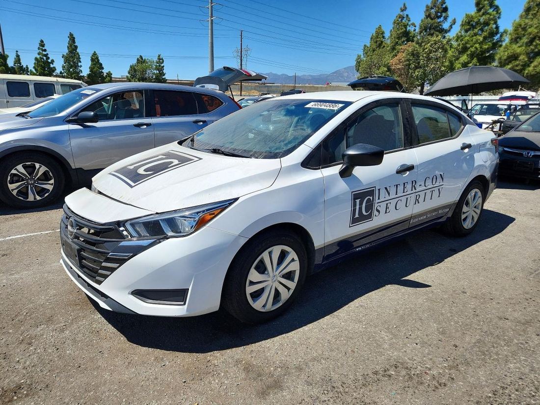 2024 NISSAN VERSA