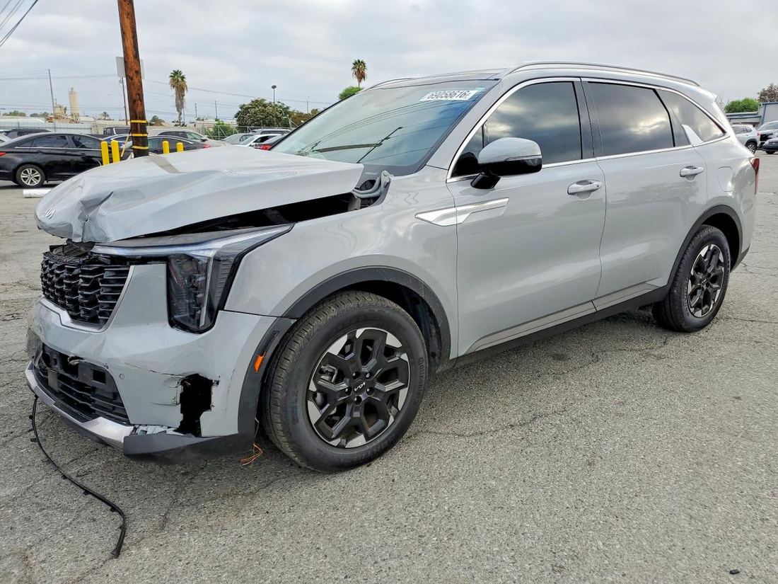 2025 KIA SORENTO
