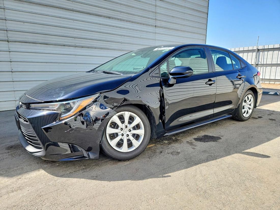 2025 TOYOTA COROLLA