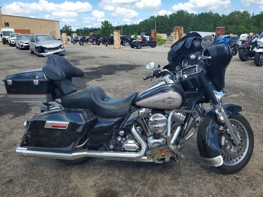2009 HARLEY-DAVIDSON FLHTC