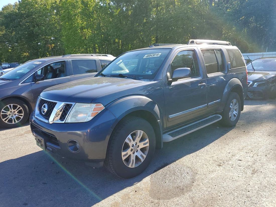 2011 NISSAN PATHFINDER