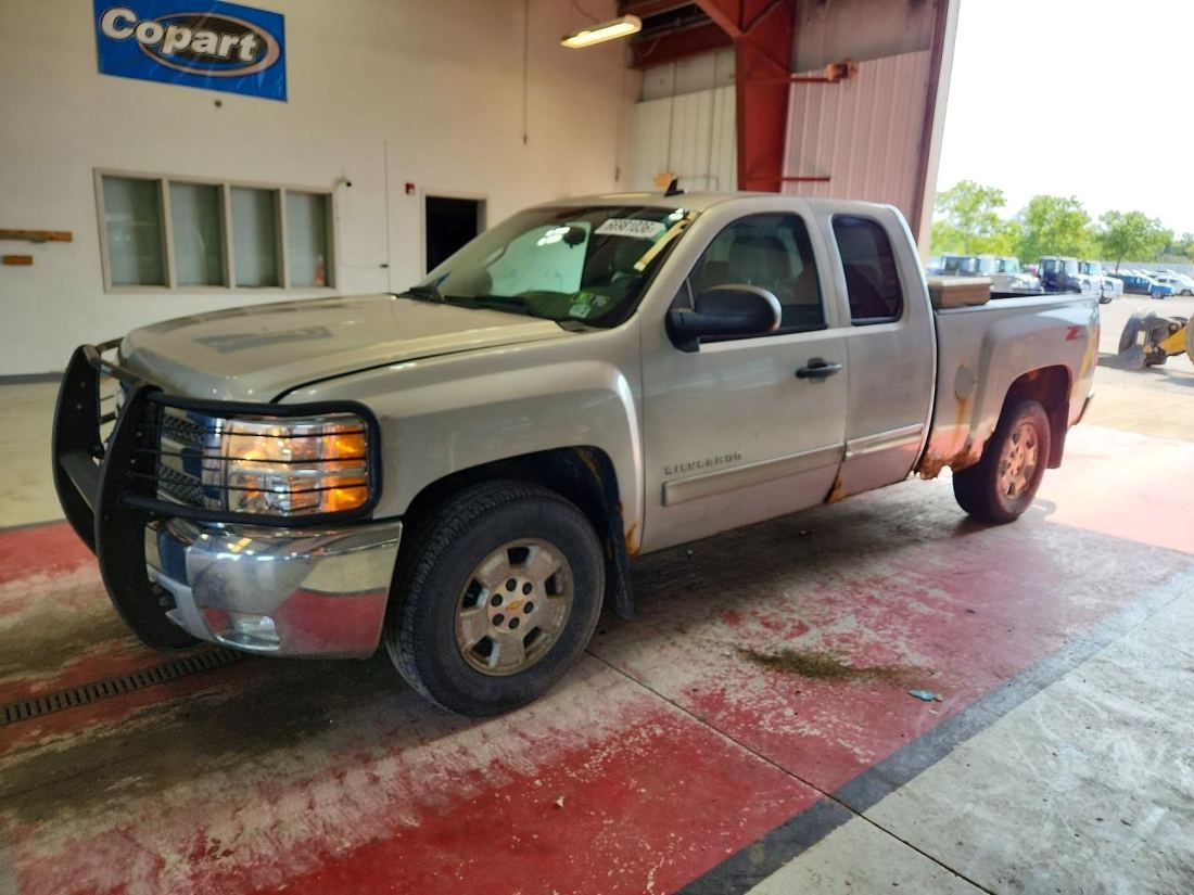 2013 CHEVROLET SILVERADO