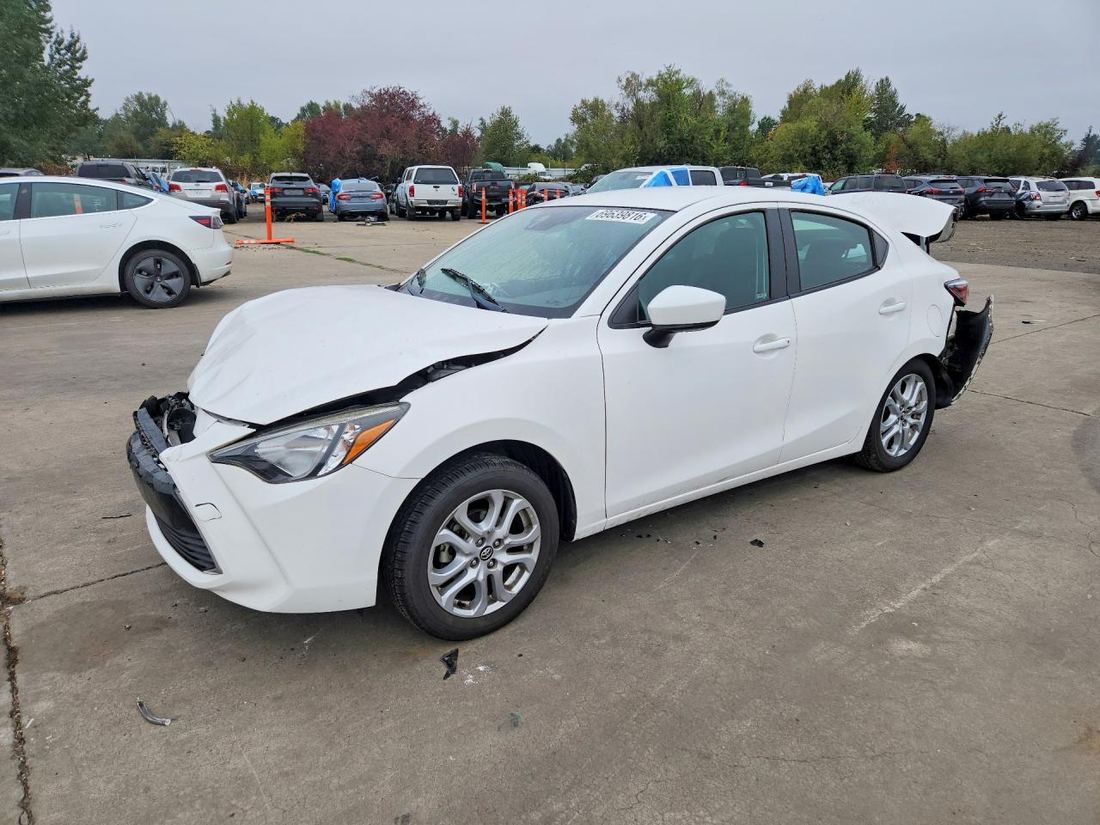 2017 TOYOTA YARIS IA