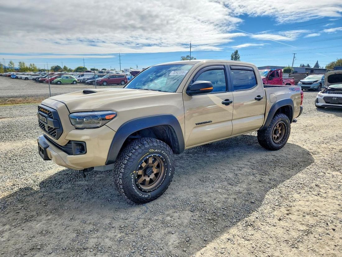 2018 TOYOTA TACOMA