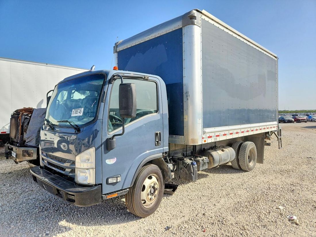 2022 ISUZU NRR
